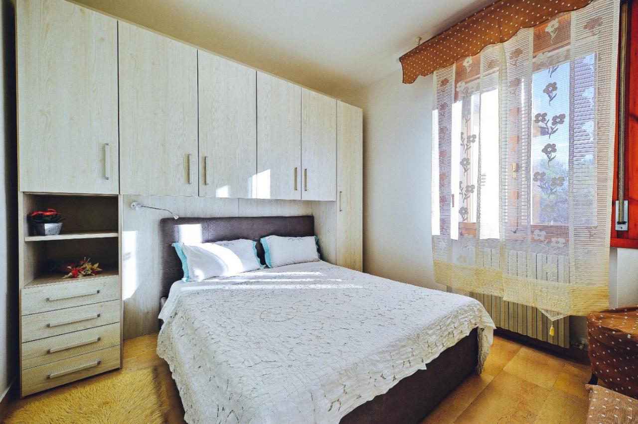 Ferienwohnung Andry House Peschiera del Garda Exterior foto